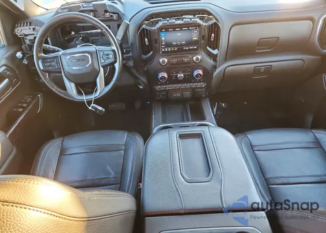 2020 GMC Sierra K1500 Denali z USA, uszkodzony, nr VIN 3GTU9FET7LG314712